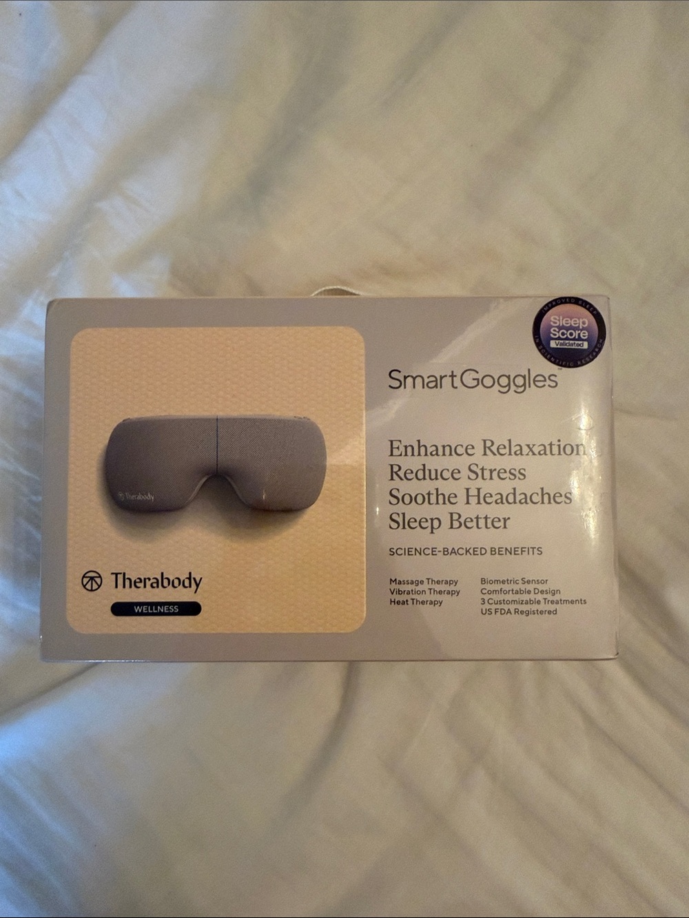 Therabody SmartGoggles Eye Mask in Light Gray